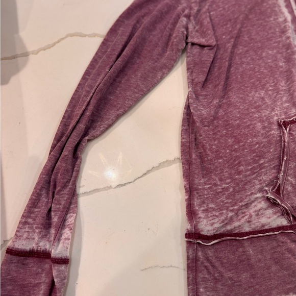 Light Burgundy Zip up hoodie - Picture 2 of 4